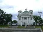 Костел Св. Иоанна Крестителя (1812г), расположенный на Замковой горе там, где находилась «белая церковь», давшая название городу.