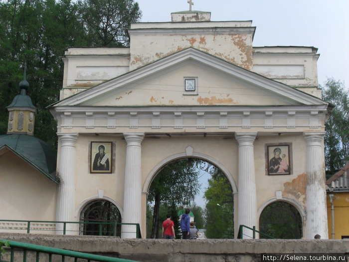 Тихвинские святыни. Тихвин, Россия