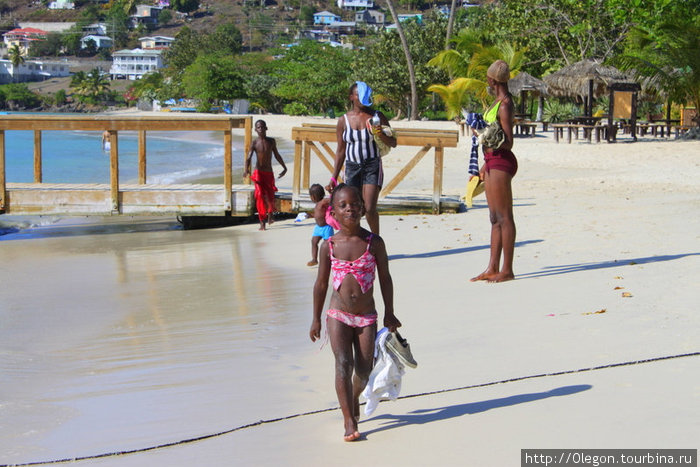 Променад по пляжу Гренада