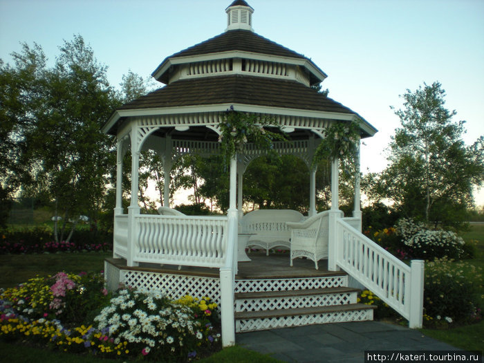 Единение с природой на острове Mackinac, MI Остров Макино, CША