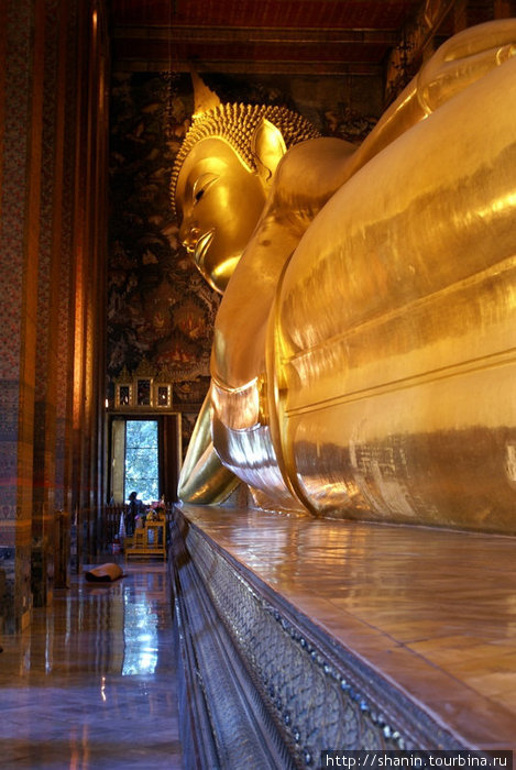 У лежащего Будды Бангкок, Таиланд