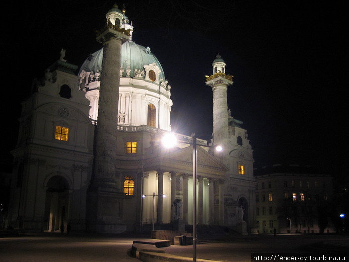 Карлсплатц: днем и ночью, летом и зимой Вена, Австрия