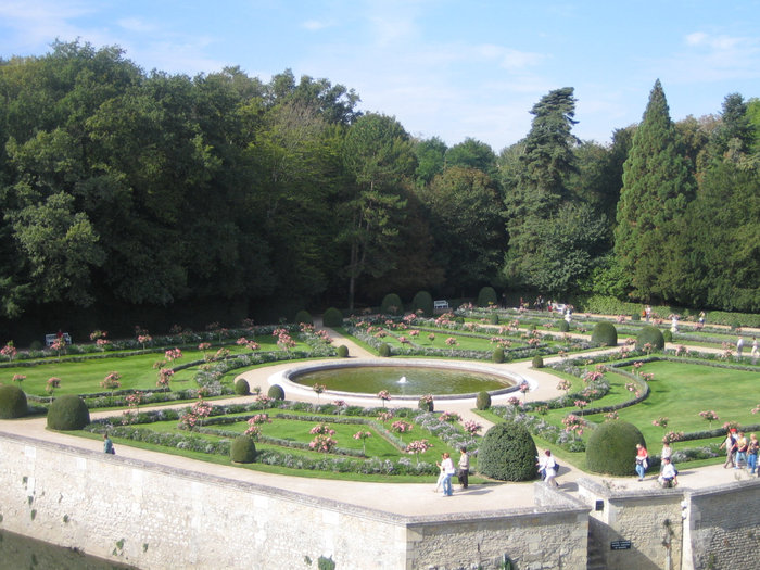 Сад Дианы де Пуатье в замке Шенонсо Центр-Долина Луары, Франция