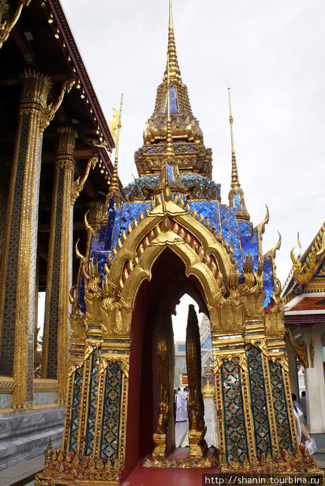 Позолоченная ступа Бангкок, Таиланд