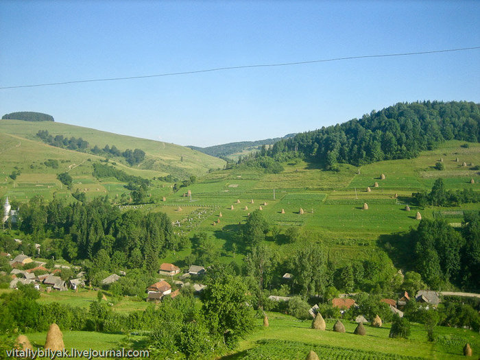 Орлиный взгляд из поезда, природа Карпат Закарпатская область, Украина