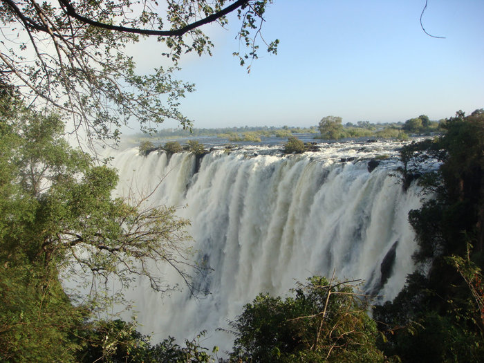 Замбия: Линингстоун, Водопад Виктория