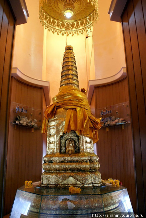 Высоко чтимая статуя Будды Бангкок, Таиланд
