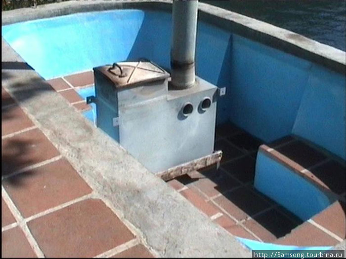 Ванна-бассейн с печкой. Гондурас