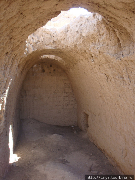 Руины древних городищ Хорезмского ханства. Топрак-Кала. Хива, Узбекистан