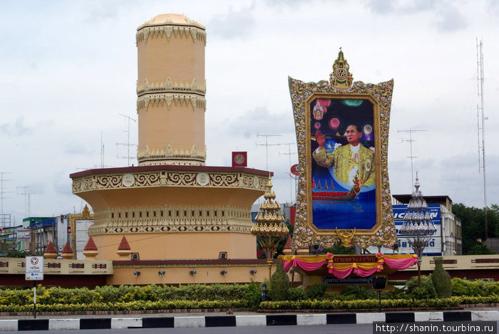 Центральная площадь Лоп-Бури, Таиланд