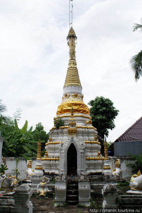 Ступа Лампанг, Таиланд