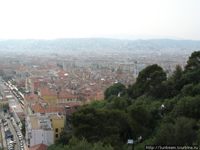 Вид на Старый город Ницца, Франция