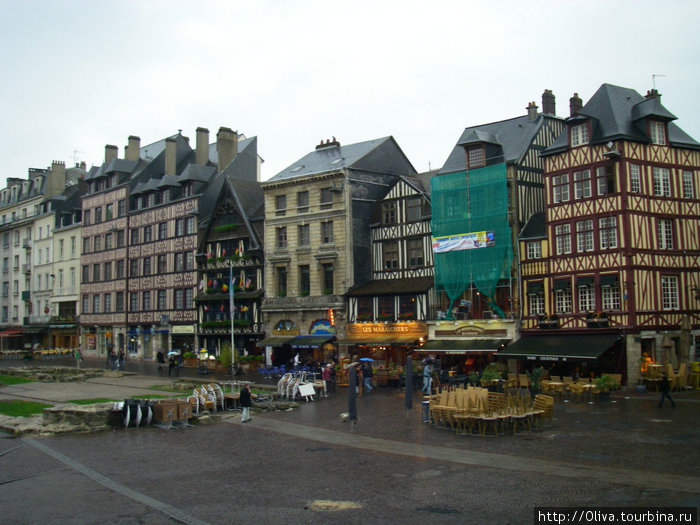 На площади старого рынка Руан, Франция