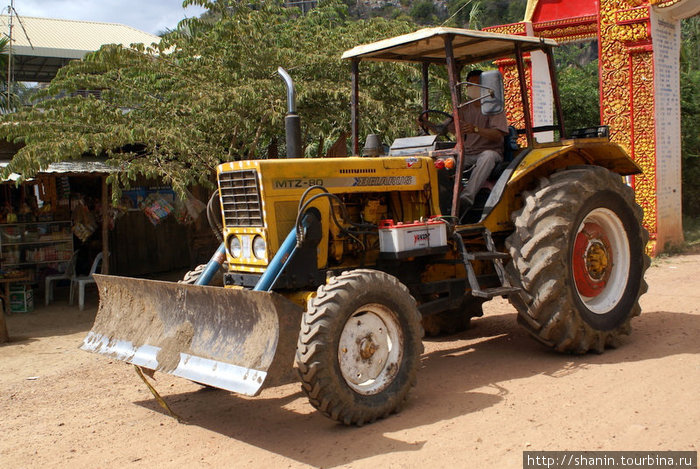 Трактор Камбоджа