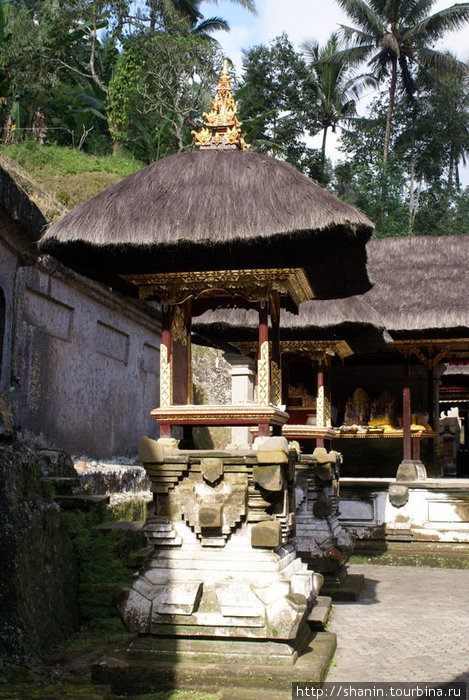 Храм Гунунг Кави Убуд, Индонезия