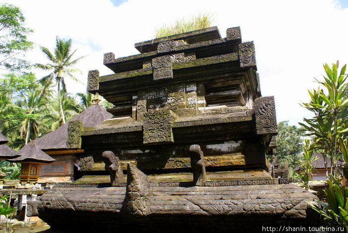 Священный алтарь Убуд, Индонезия
