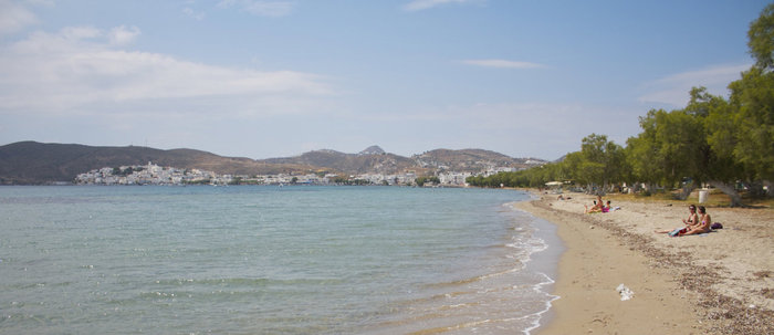 пляж близ Адамаса Архипелаг Киклады, Греция