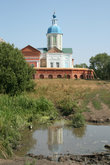 После смерти дяди Ушакова расширением монастыря занимался Филарет Былинин. Он сам расписывал монастырские здания.