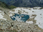 Озеро с айсбергами — ви д с перевала Джалпакол
