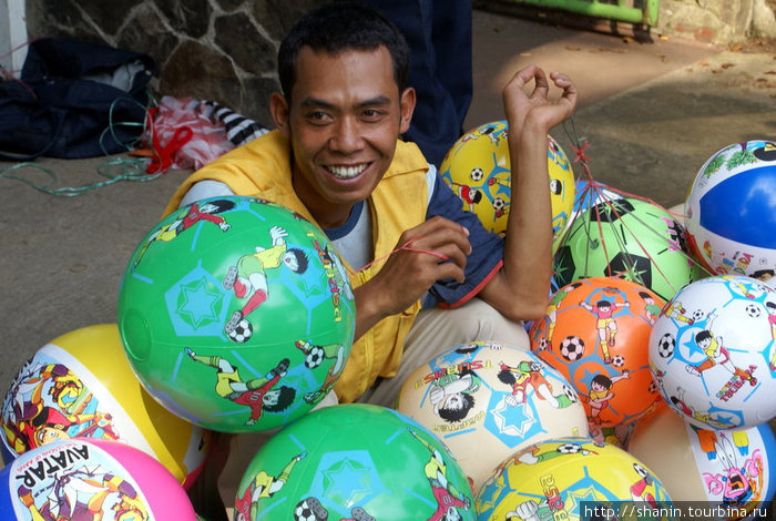 Торговец шариками Богор, Индонезия