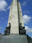 Памятник 850-летию Владимира