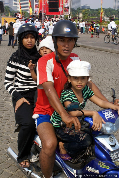 Спортивный праздник Джакарта, Индонезия