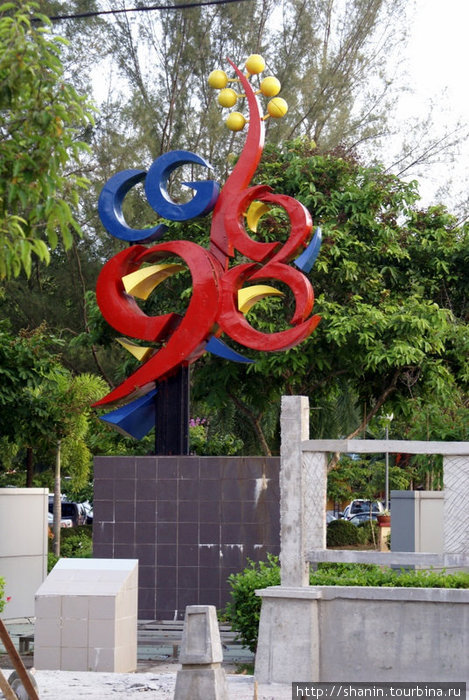 Памятник Лангкави остров, Малайзия