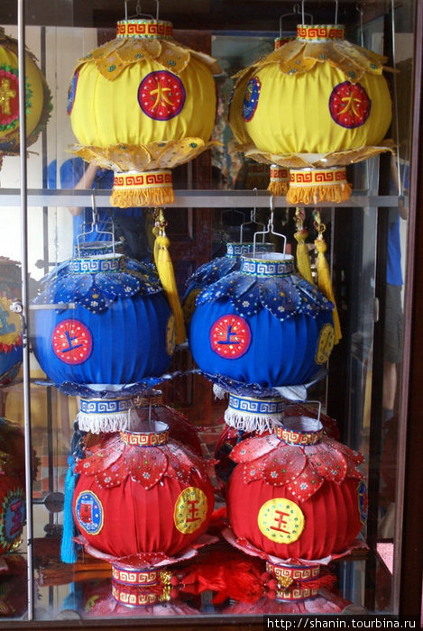 Китайские фонарики Тэйнинь, Вьетнам