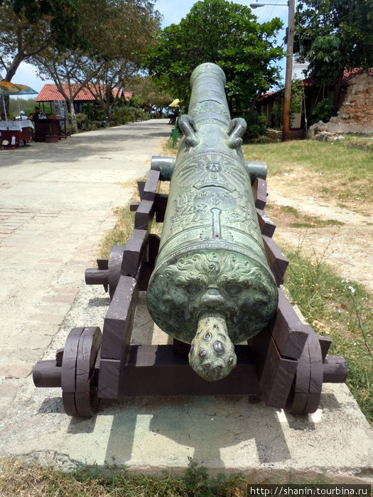 Испанская пушка Сантьяго-де-Куба, Куба