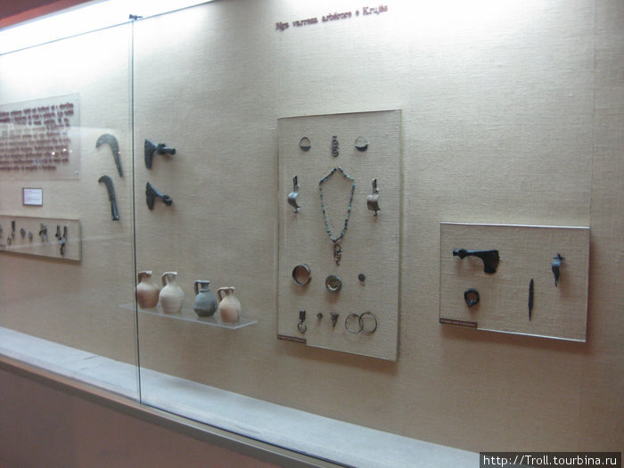 Зал археологических находок Тирана, Албания