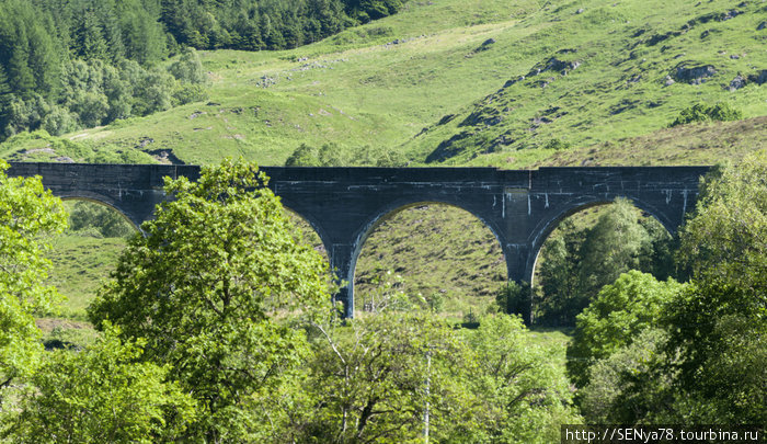 Мост в Гленфиннане (это по нему ездит поезд в фильмах про Гарри Потера) ) Шотландия, Великобритания