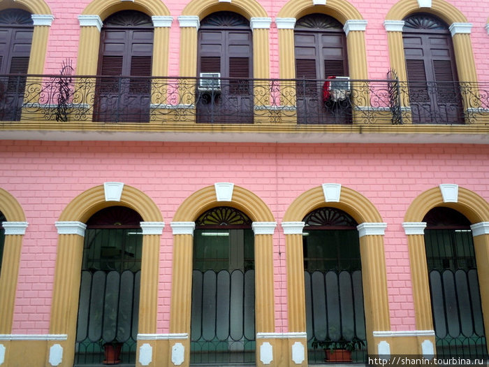 Дом с арками Камагуэй, Куба
