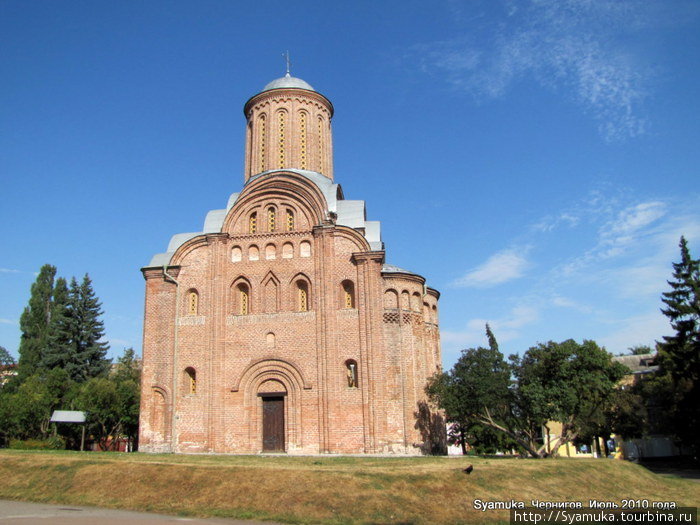 Пятницкая Церковь в Чернигове