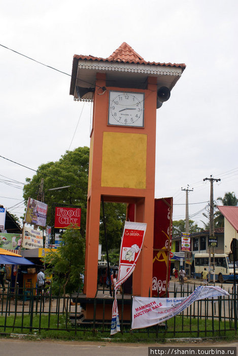 Башня с часами Велигама, Шри-Ланка