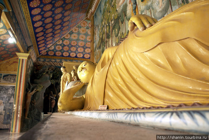 Лежащий Будда Диквелла, Шри-Ланка