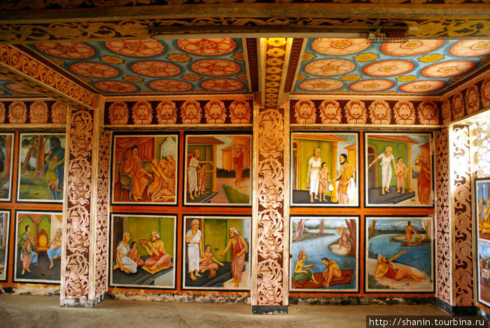 Все стены разрисованы Диквелла, Шри-Ланка
