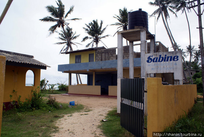 Гостиница на берегу моря Матара, Шри-Ланка