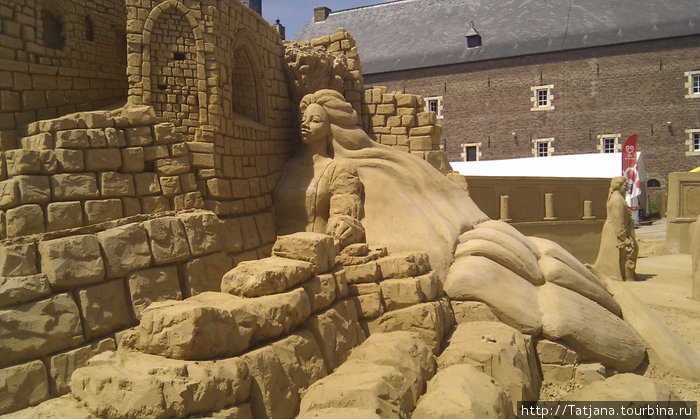 Песочные замки Лимбурга Хунсбрук, Нидерланды