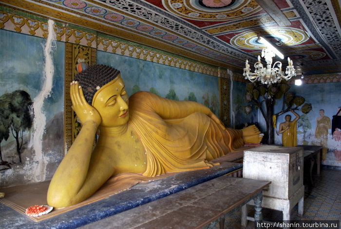 Лежащий Будда Михинтале, Шри-Ланка