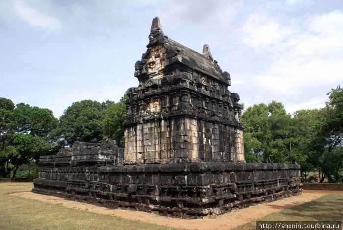 Тантрийский храм Наланда, Шри-Ланка