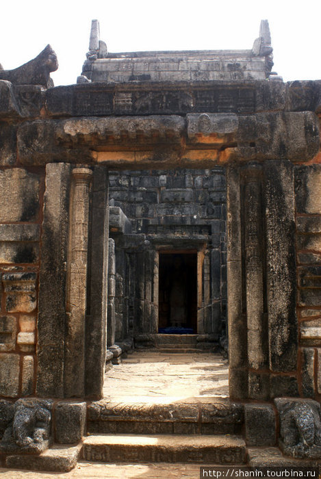 Тантрийский храм Наланда, Шри-Ланка