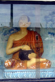 Будда за стеклом
