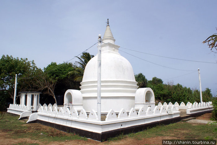 Белая ступа Галле, Шри-Ланка