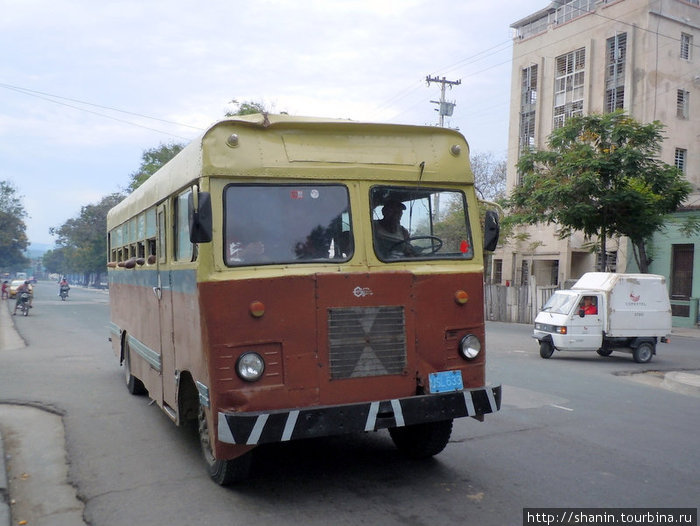 Автобус в Сантьяго Куба