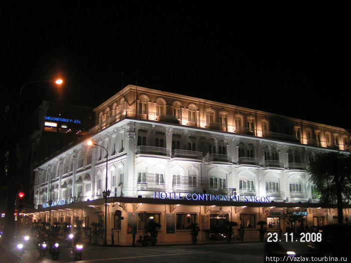 Один из шикарных отелей Хошимин, Вьетнам