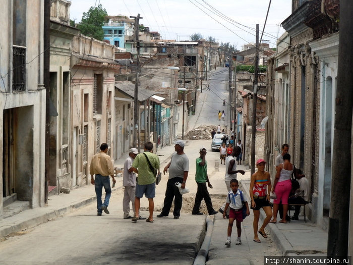 Городская улица Сантьяго-де-Куба, Куба