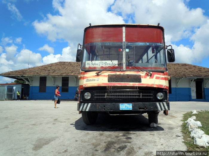 Автобус Куба