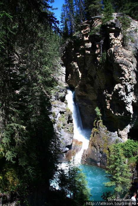 Johnston Canyon, Banff National Park. Провинция Альберта, Канада