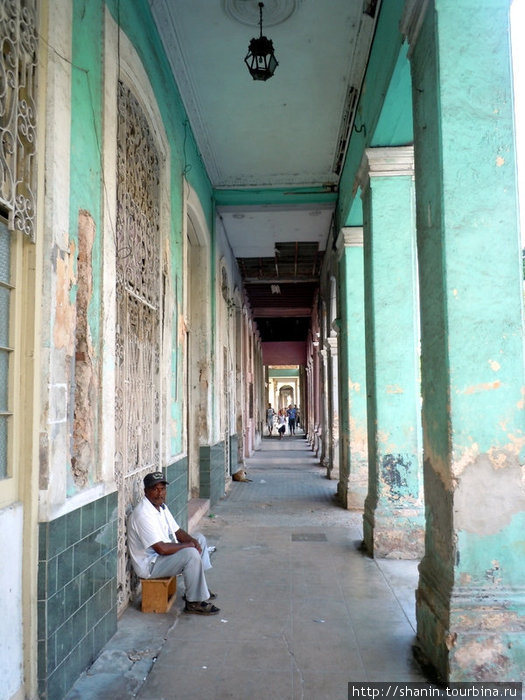 Улочки Старой Гаваны Гавана, Куба