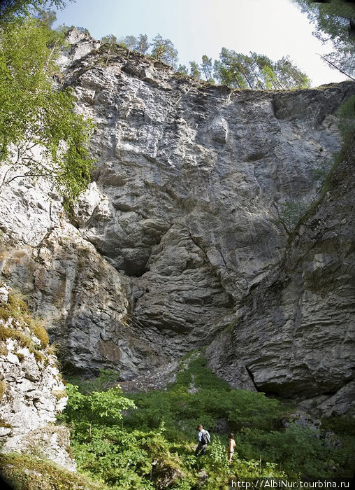 В окрестностях Каповой пещеры (Шульган-Таш). Белорецк, Россия